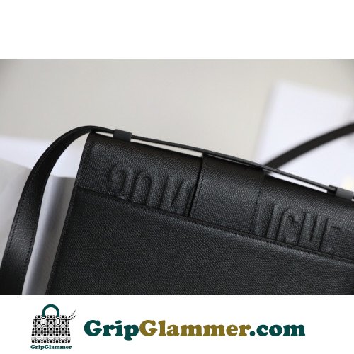 Dior Montaigne - Image 7