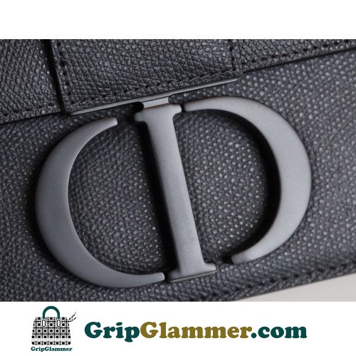 Dior Montaigne - Image 9