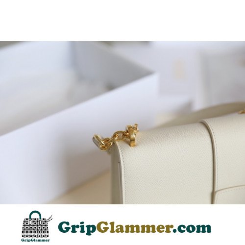 Dior Montaigne - Image 7