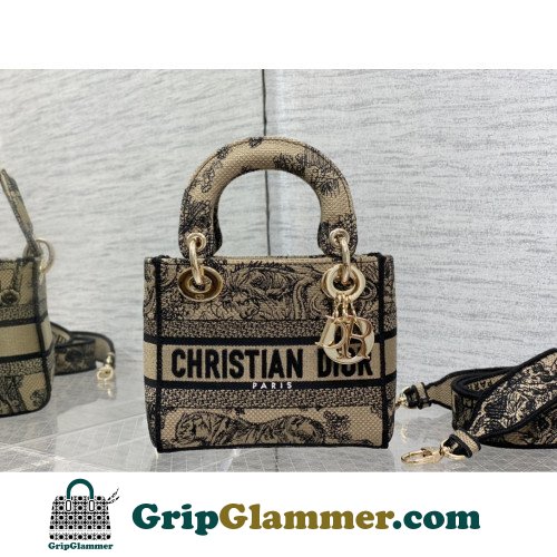 Dior Lady Dior 17cm Mini