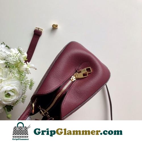 Louis Vuitton Montaigne - Image 5