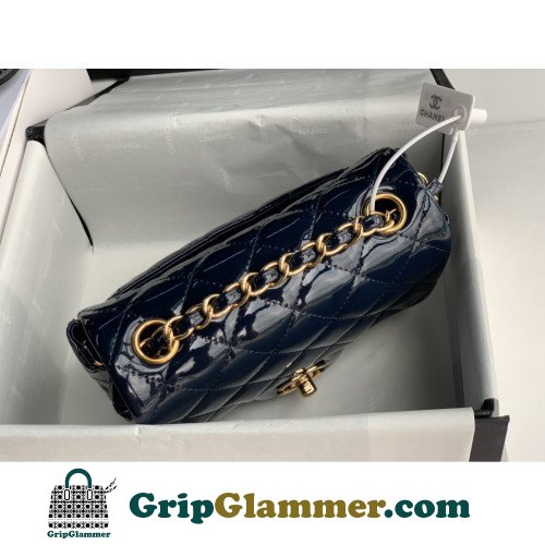 Chanel Flap Bag 17cm (Mini) - Image 7