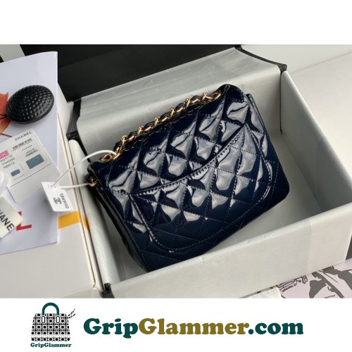 Chanel Flap Bag 17cm (Mini) - Image 9