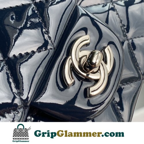 Chanel Flap Bag 17cm (Mini) - Image 3