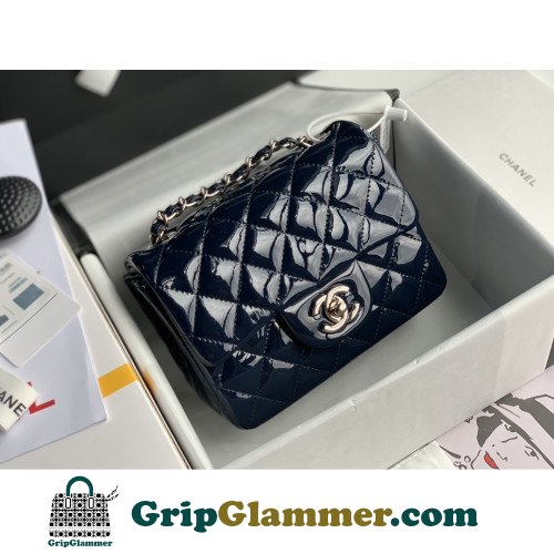 Chanel Flap Bag 17cm (Mini)