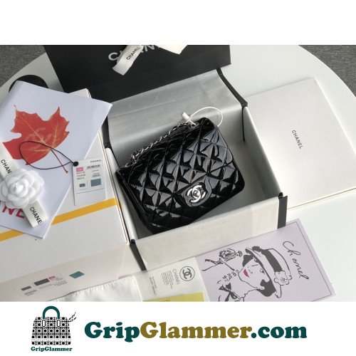 Chanel Flap Bag 17cm (Mini) - Image 3