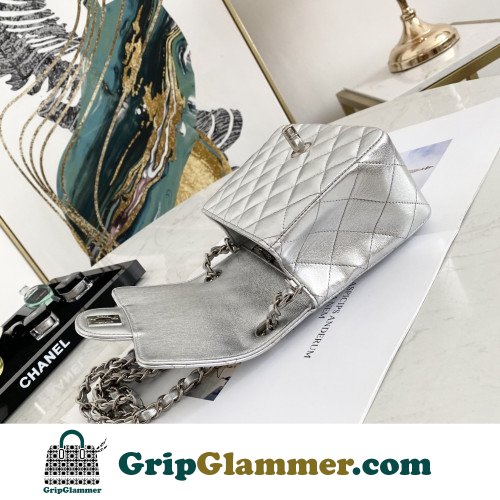 Chanel Flap Bag 17cm (Mini) - Image 7