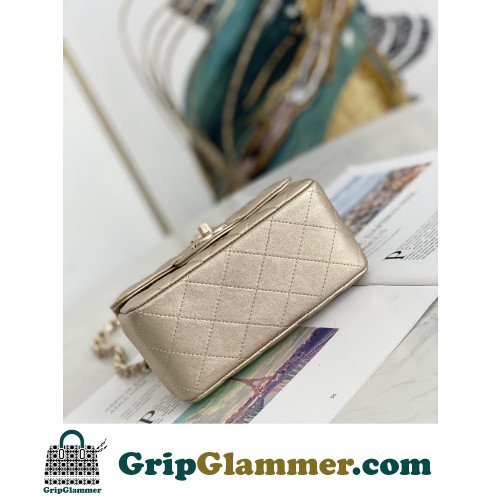 Chanel Flap Bag 17cm (Mini) - Image 7