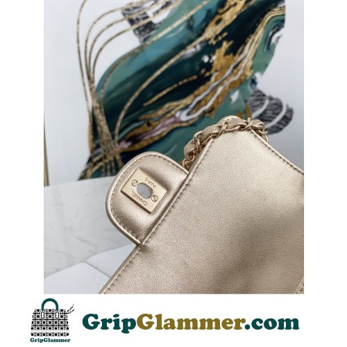 Chanel Flap Bag 17cm (Mini) - Image 9