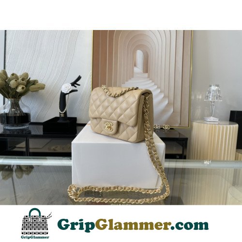 Chanel Flap Bag 17cm (Mini) - Image 3