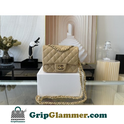 Chanel Flap Bag 17cm (Mini)