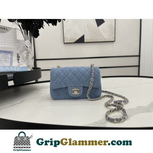 Chanel Flap Bag 20cm (Mini) - Image 3