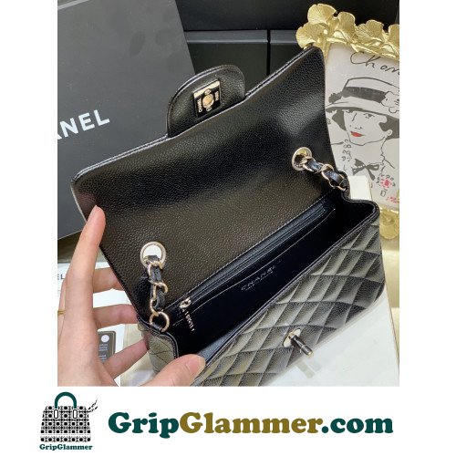 Chanel Flap Bag 20cm (Mini) - Image 4