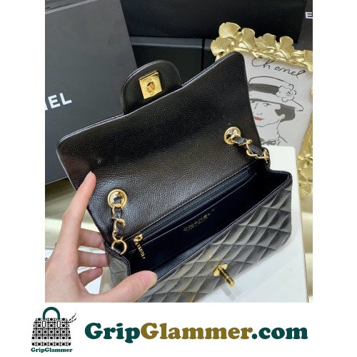 Chanel Flap Bag 20cm (Mini) - Image 2