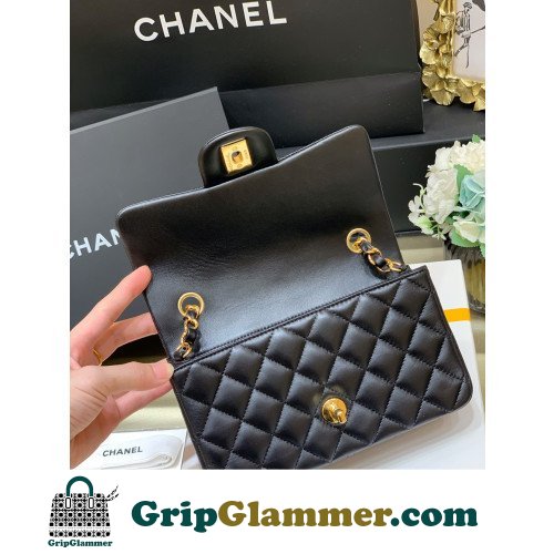 Chanel Flap Bag 20cm (Mini) - Image 9