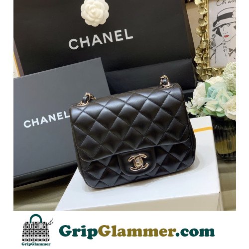 Chanel Flap Bag 17cm (Mini) - Image 2