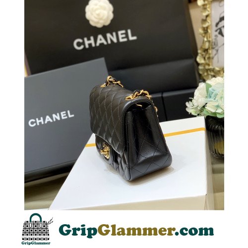 Chanel Flap Bag 17cm (Mini) - Image 4