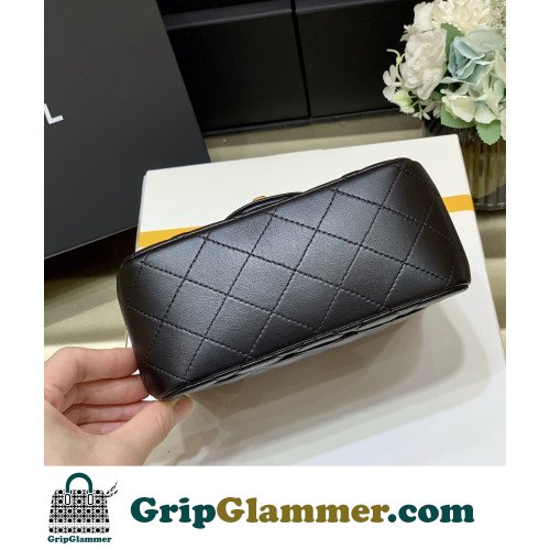 Chanel Flap Bag 17cm (Mini) - Image 6