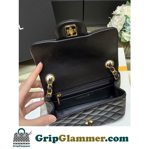 Chanel Flap Bag 17cm (Mini) - Image 8