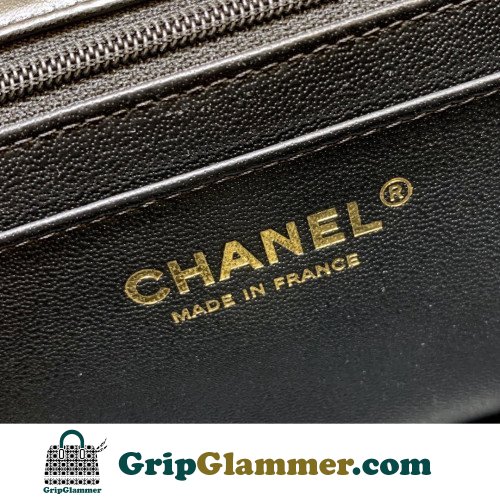 Chanel Flap Bag 17cm (Mini) - Image 9