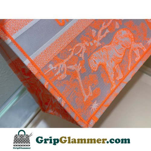 Dior Book Tote Large 42cm - Image 7