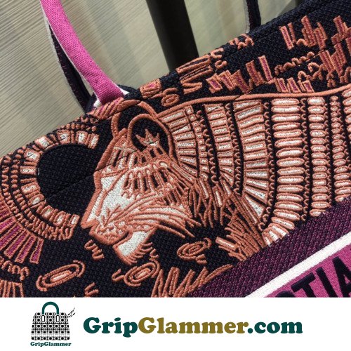 Dior Book Tote Large 42cm - Image 4