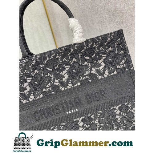 Dior Book Tote Large 42cm - Image 6