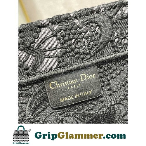 Dior Book Tote Large 42cm - Image 9