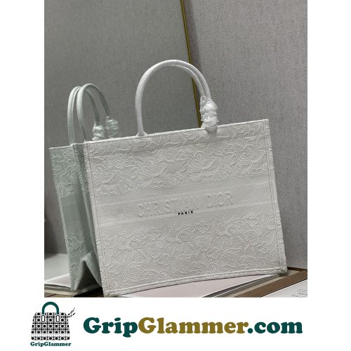 Dior Book Tote Large 42cm - Image 3