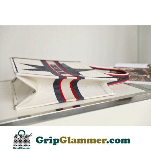 Dior Book Tote Large 42cm - Image 6