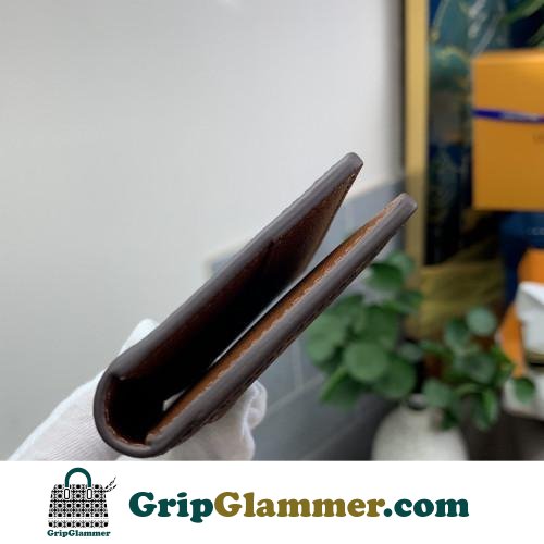 Louis Vuitton Wallet - Image 8