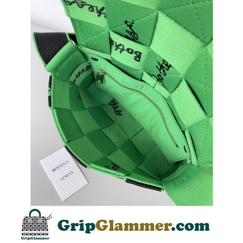 Bottega Veneta Webbing Crossbody Bag-25*15*5CM - Image 2