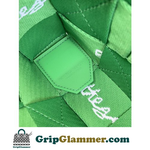 Bottega Veneta Webbing Crossbody Bag-25*15*5CM - Image 8