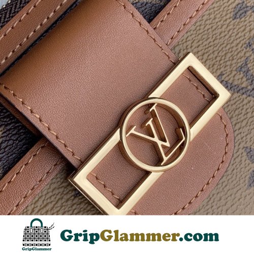 Louis Vuitton Petite Malle - Image 6