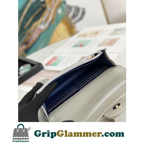 Chanel WOC - Image 2