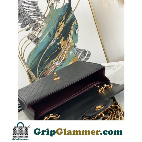 Chanel Flap Bag 30cm (Jumbo) - Image 4