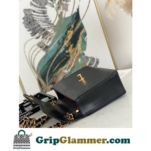 Chanel Flap Bag 30cm (Jumbo) - Image 5