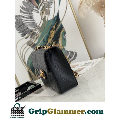 Chanel Flap Bag 30cm (Jumbo) - Image 6