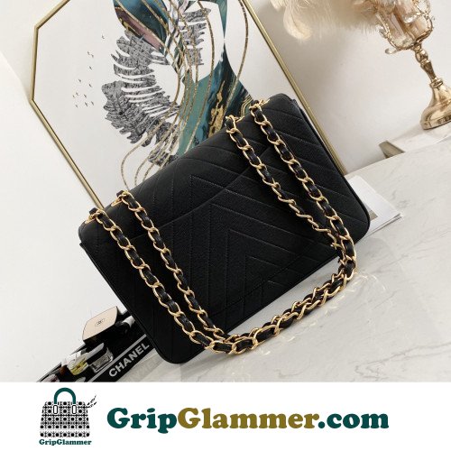 Chanel Flap Bag 30cm (Jumbo) - Image 7