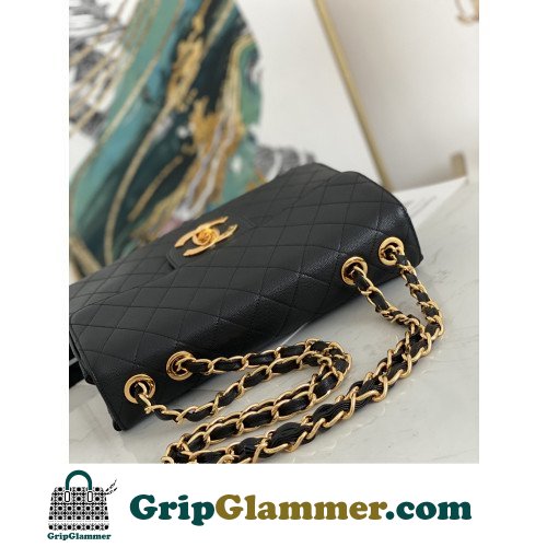 Chanel Flap Bag 30cm (Jumbo) - Image 7