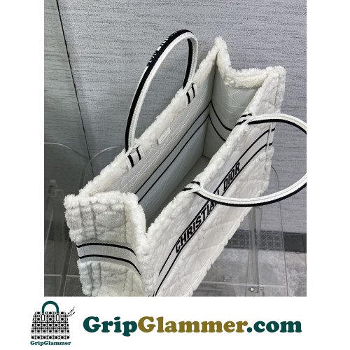 Dior Book Tote Large 42cm - Image 6