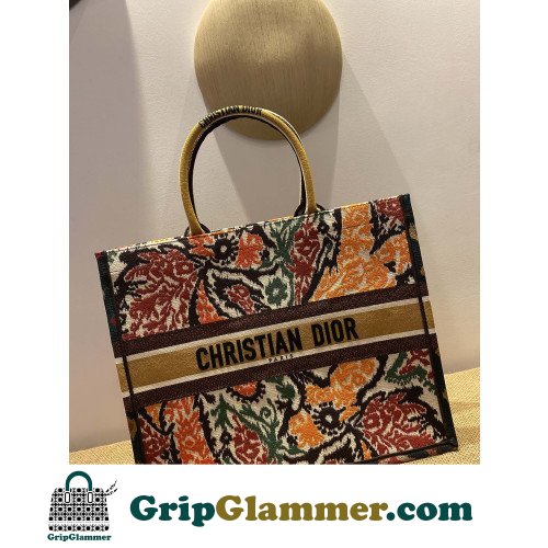 Dior Book Tote Large 42cm - Image 8