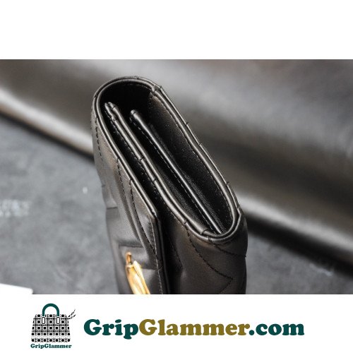 Gucci Wallet - Image 7