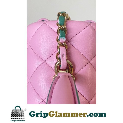 Chanel Flap Bag 20cm (Mini) - Image 10