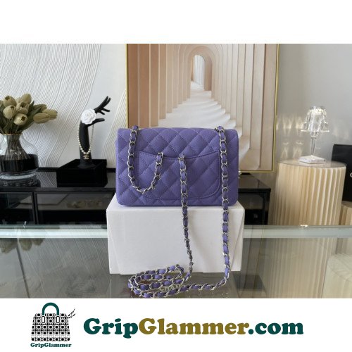 Chanel Flap Bag 20cm (Mini) - Image 9