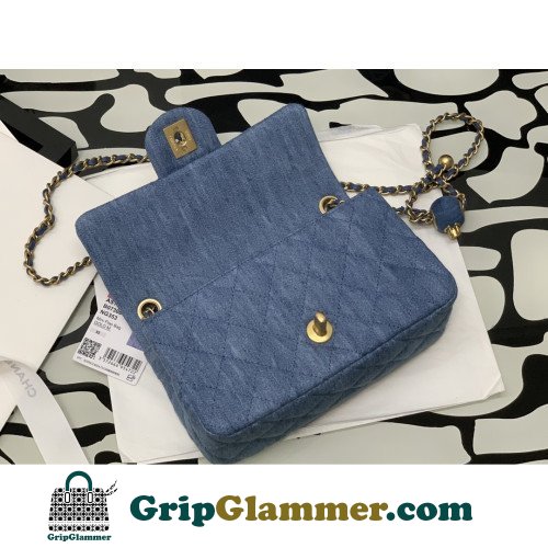 Chanel Flap Bag 20cm (Mini) - Image 5