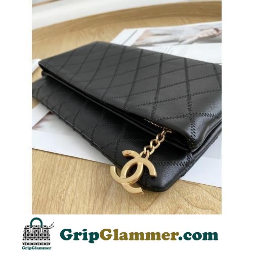 Chanel Wallet - Image 9