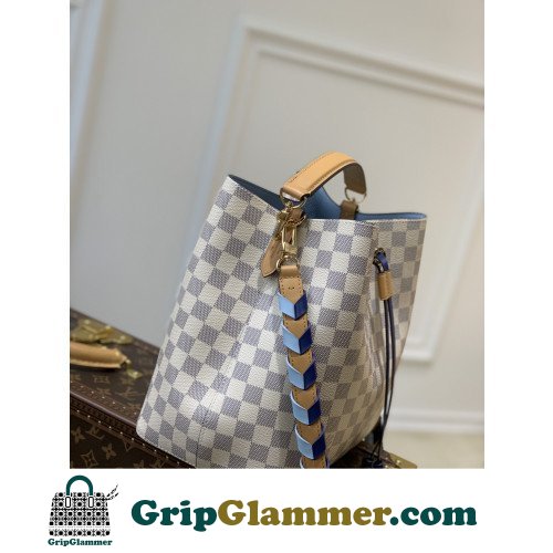 Louis Vuitton Neone - Image 8