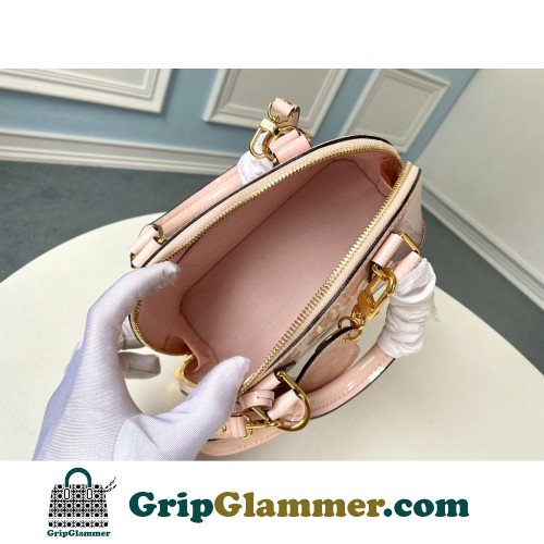 Louis Vuitton Alma - Image 5