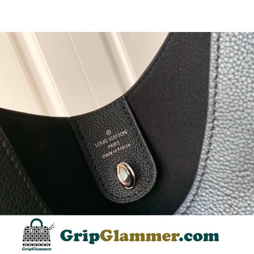 Louis Vuitton Favorite - Image 3